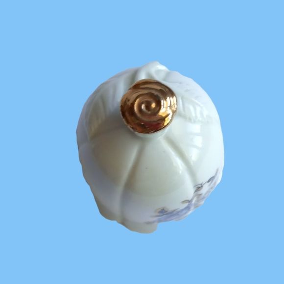 AOFI Porcelain Blue Flower Bell - Picture 4 of 5